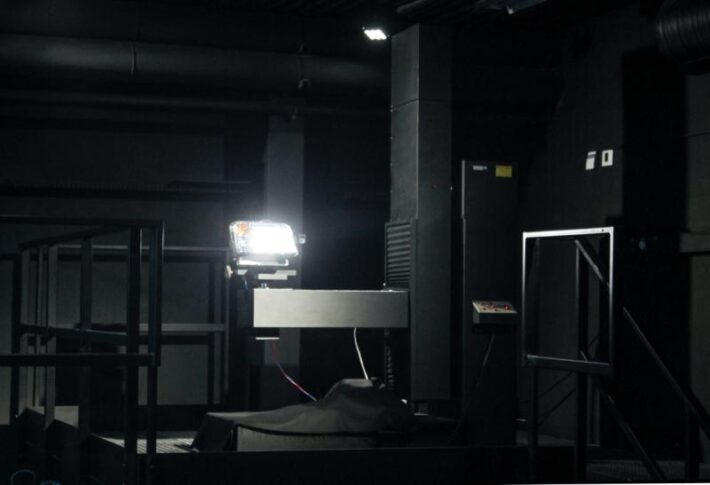 Measurements of car lamps in a photometric darkroom