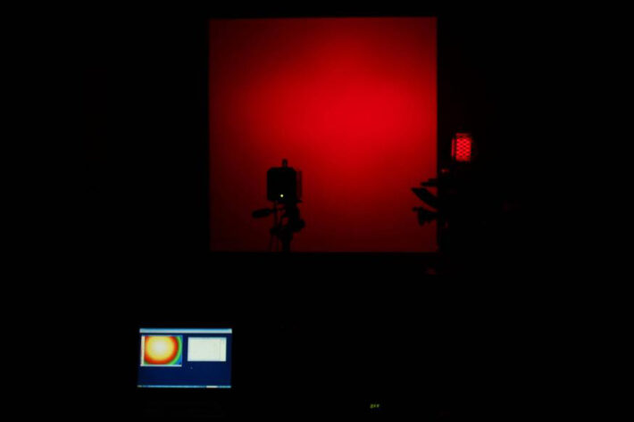 Light and colour measurements with a luminance matrix meter